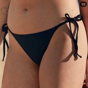 Wet Seal• bottoms🖤✨